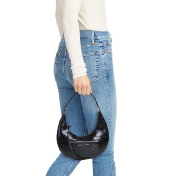 BNWT Marc Jacobs Black Leather Crescent Bag - Picture 2 of 7
